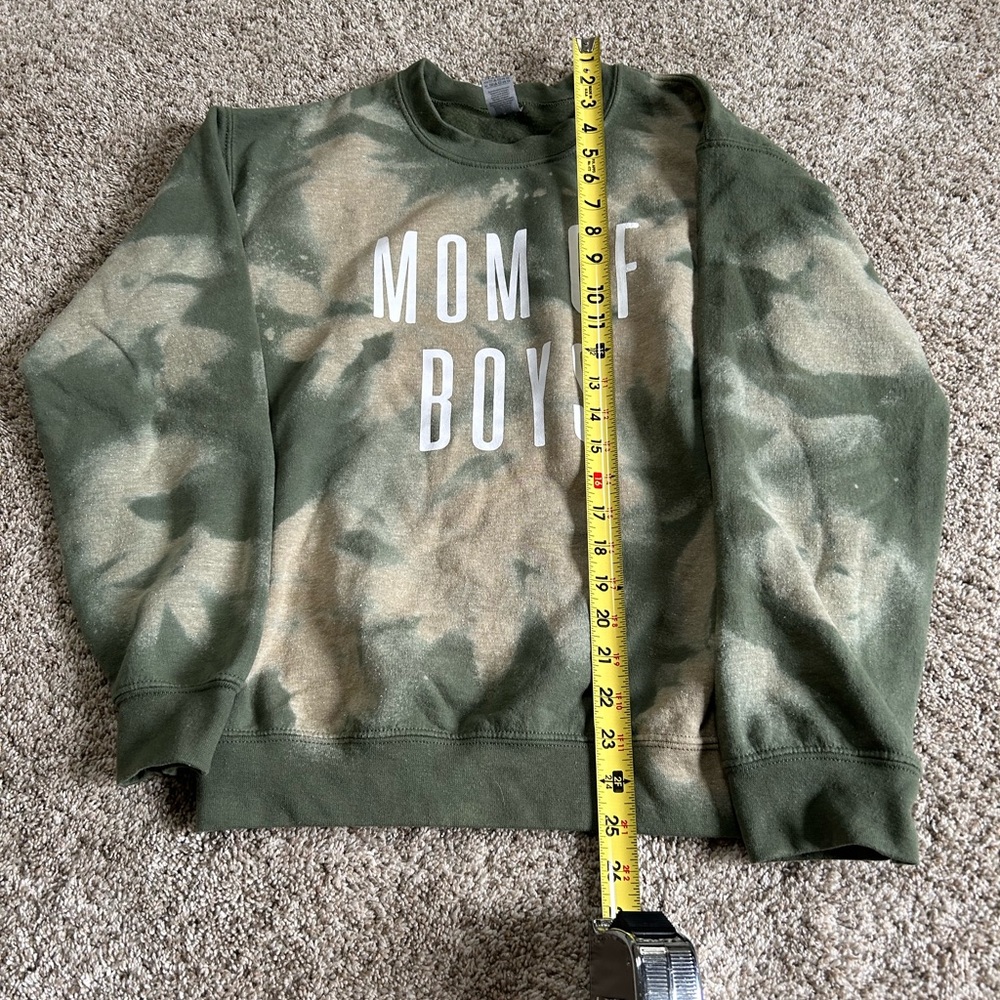 Green boy mom crewneck sweatshirt